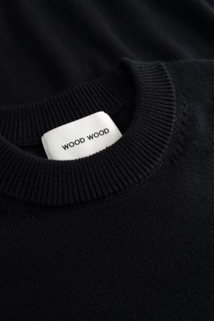Cloud Black