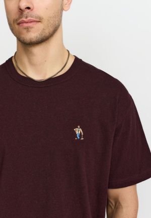 CRO Burgundy